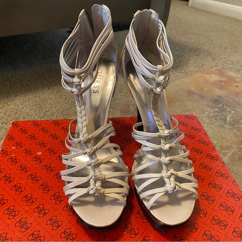 Guess Heels size 8.5